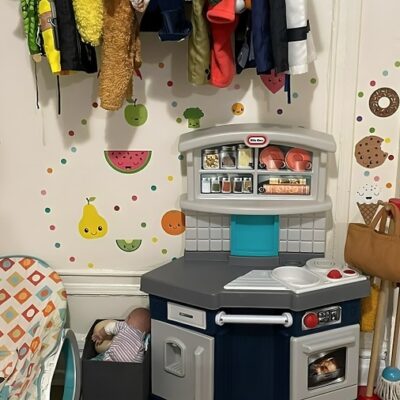 B & J Wonderland Day Care